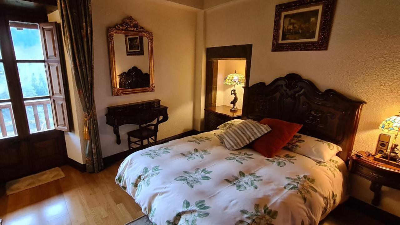 Can Vila Rupit Ngoại thất bức ảnh